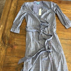 NWT Draper James Embroidered Dot Chambray Wrap Dress Size 6